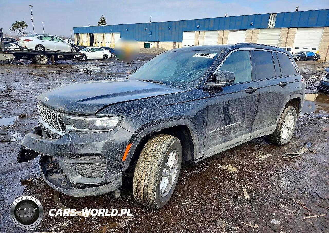 2024 Jeep Grand Cherokee Laredo