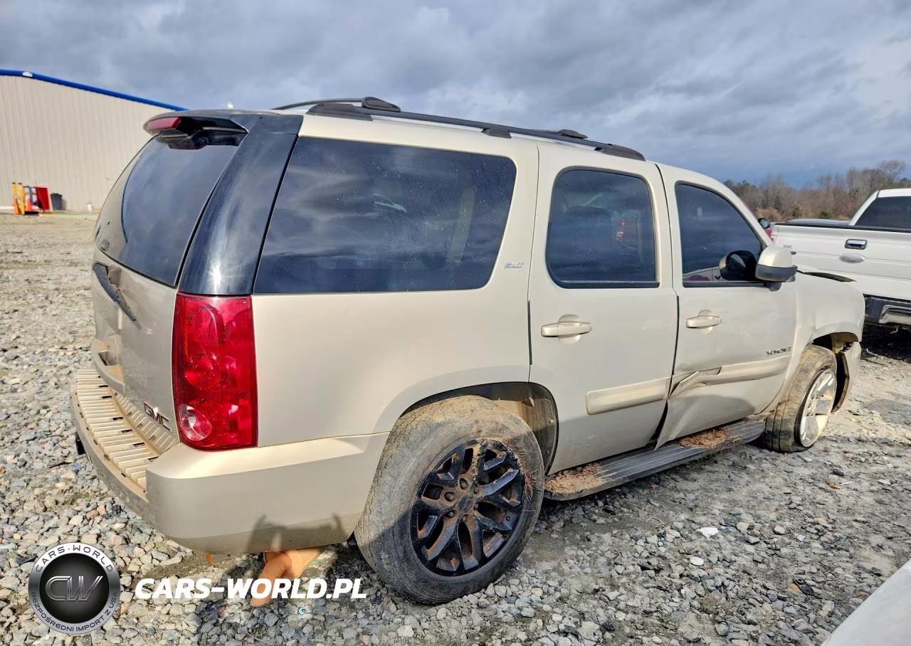 2007 GMC Yukon VIN:1GKFC13J37R143093 - 3