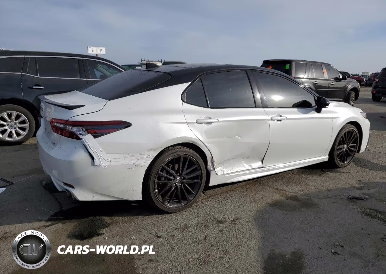 2024 Toyota Camry Xse VIN:4T1K61AK1RU226417 - 3