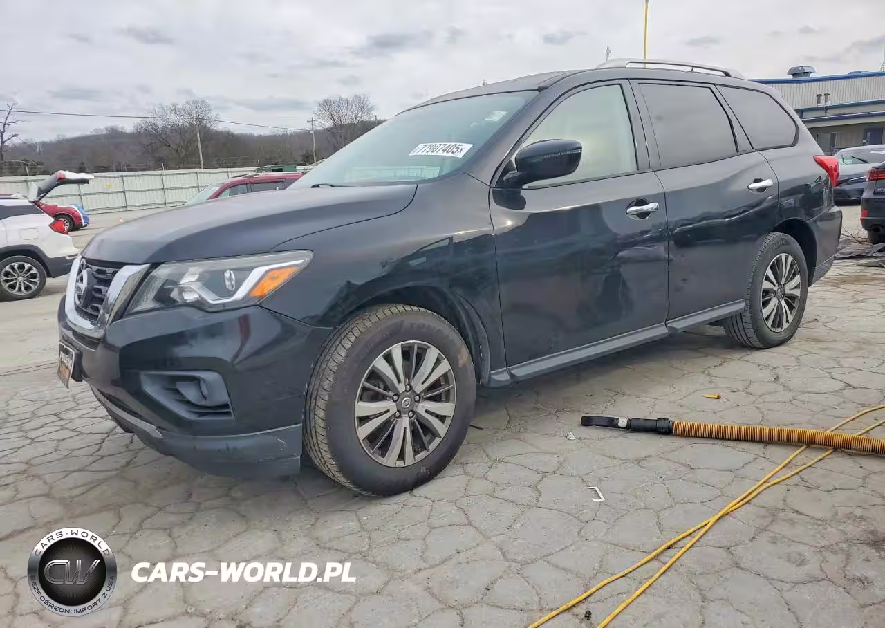 2017 Nissan Pathfinder S