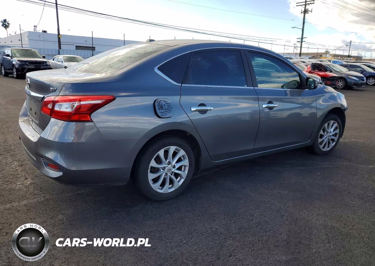 2018 Nissan Sentra S VIN:3N1AB7AP7JL663107 - 3
