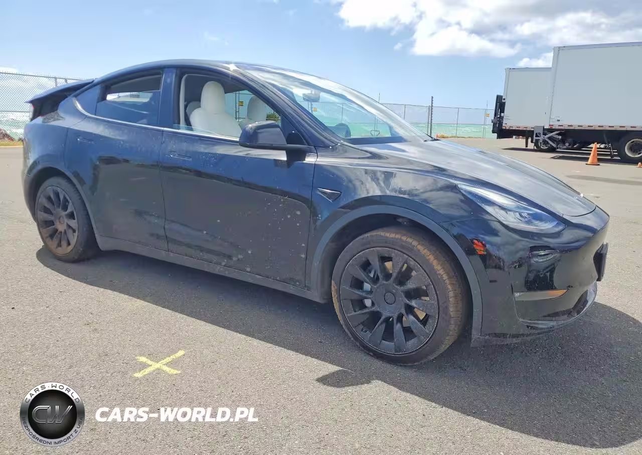 2021 Tesla Model Y VIN:5YJYGDEEXMF108563 - 4