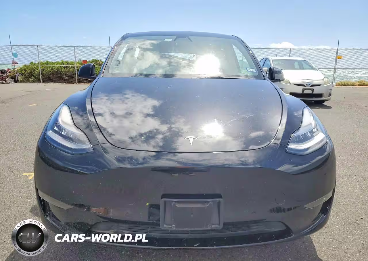 2021 Tesla Model Y VIN:5YJYGDEEXMF108563 - 5