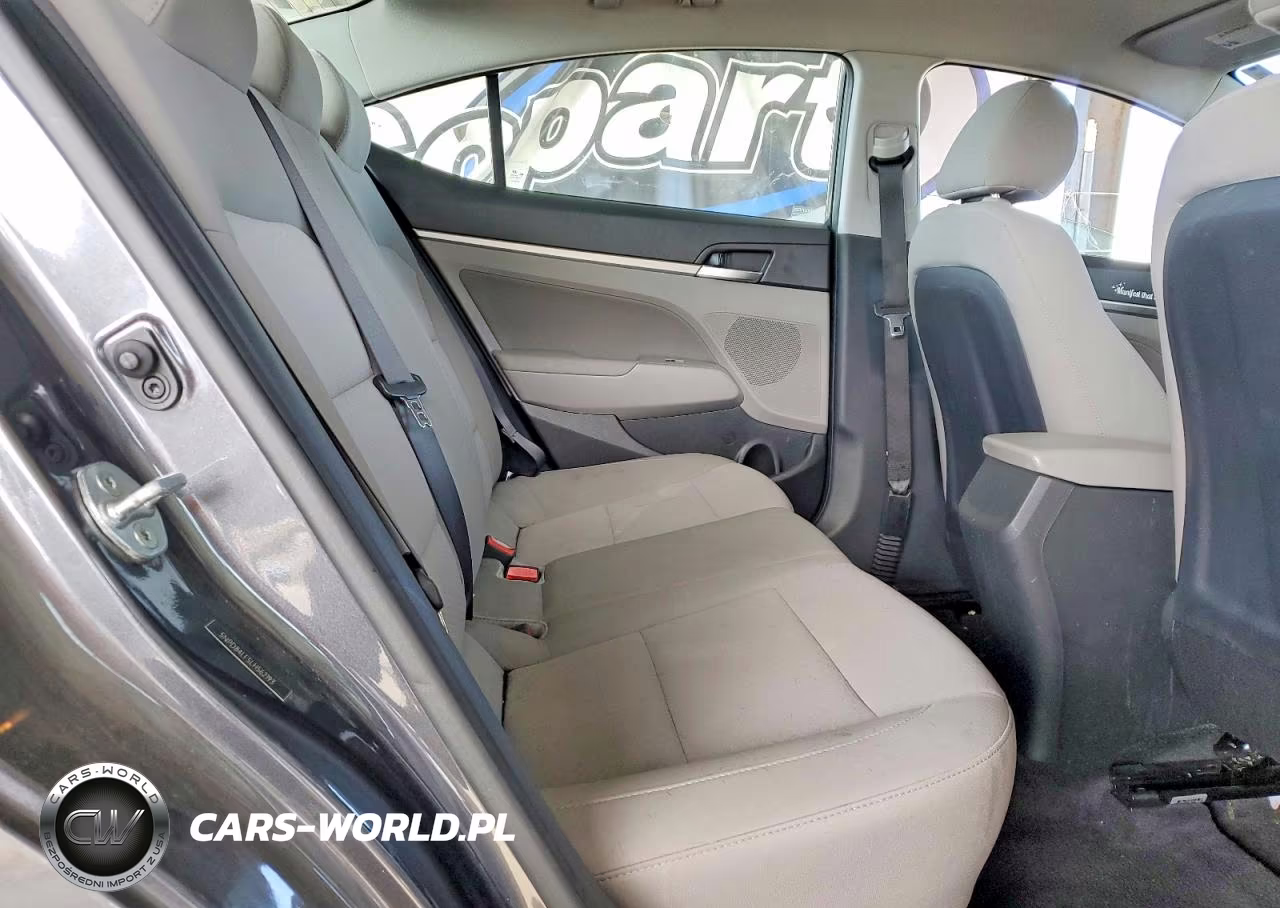 2020 Hyundai Elantra Sel VIN:5NPD84LF5LH562193 - 10