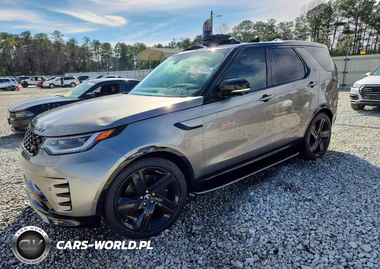 2024 Land Rover Discovery Dynamic Se