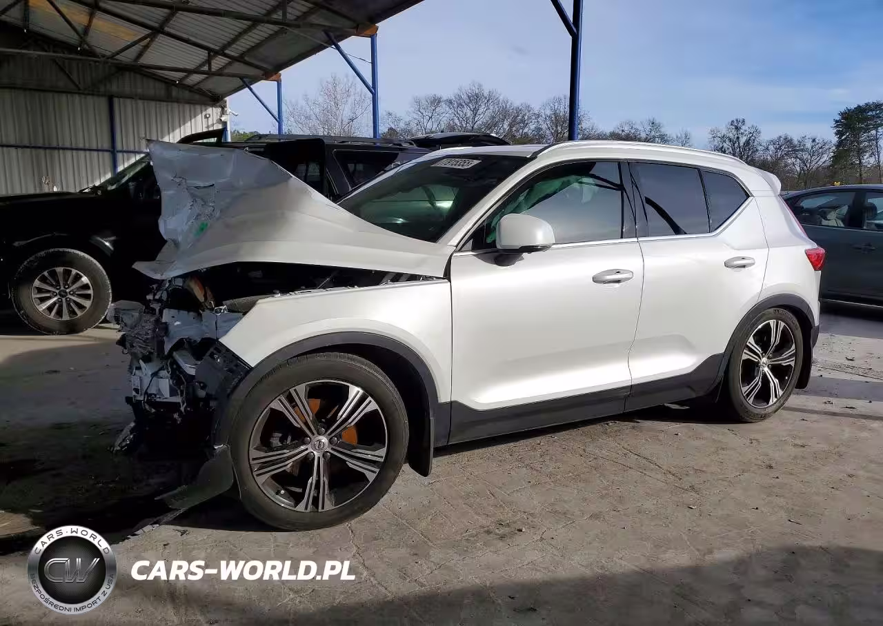 2022 Volvo Xc40 T5 Inscription