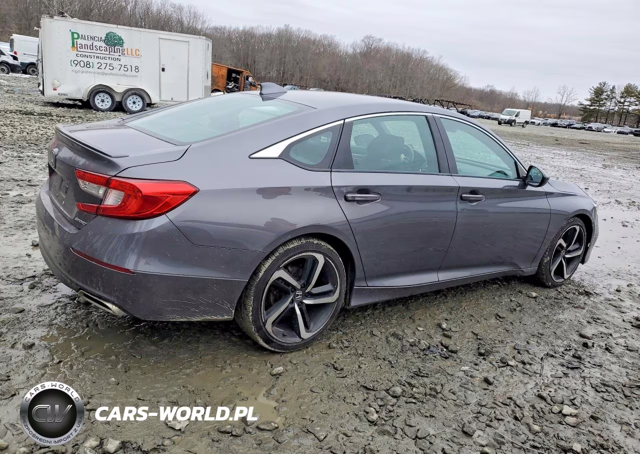 2018 Honda Accord Sport VIN:1HGCV1F33JA206299 - 3