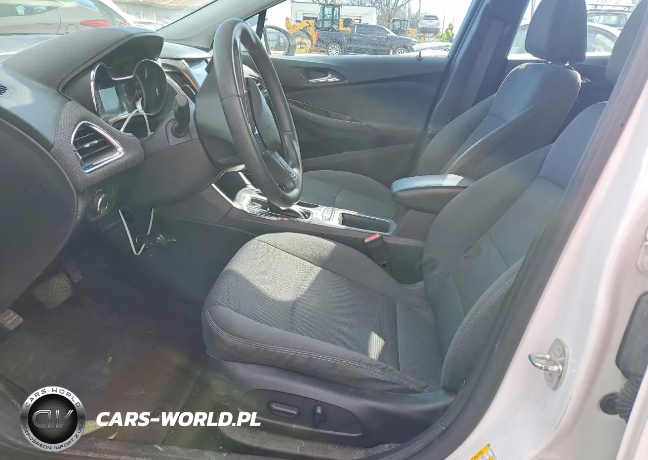2019 Chevrolet Cruze Lt VIN:1G1BE5SM6K7146882 - 7