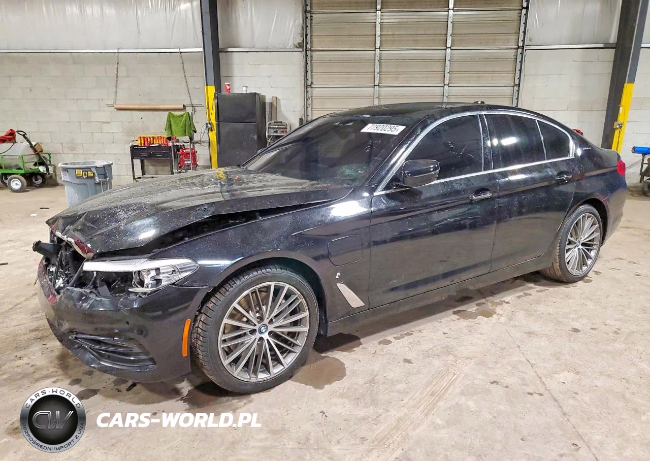 2018 BMW 530E