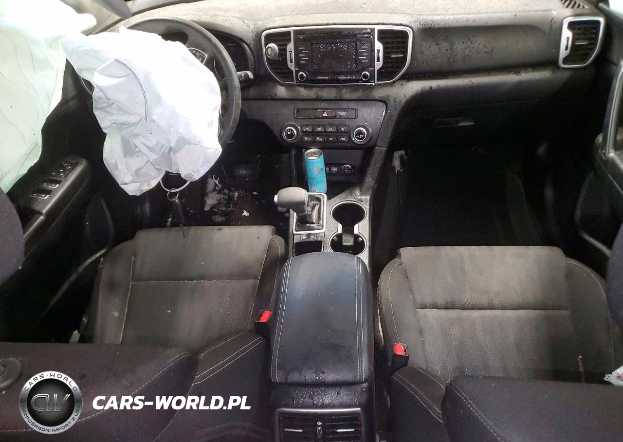 2019 Kia Sportage Lx VIN:KNDPM3AC0K7569325 - 8