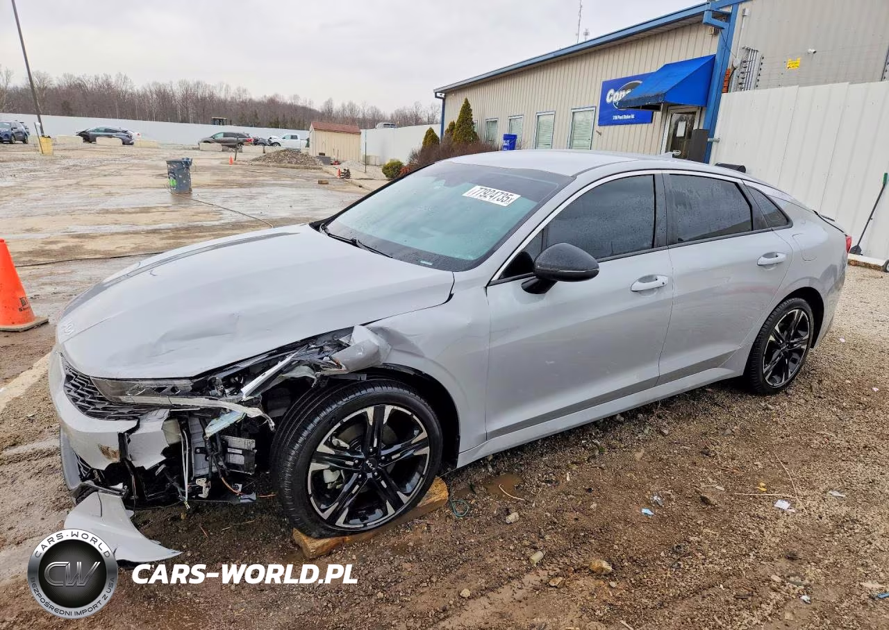 2024 Kia K5 Gt Line – zdjęcie 1 z 12