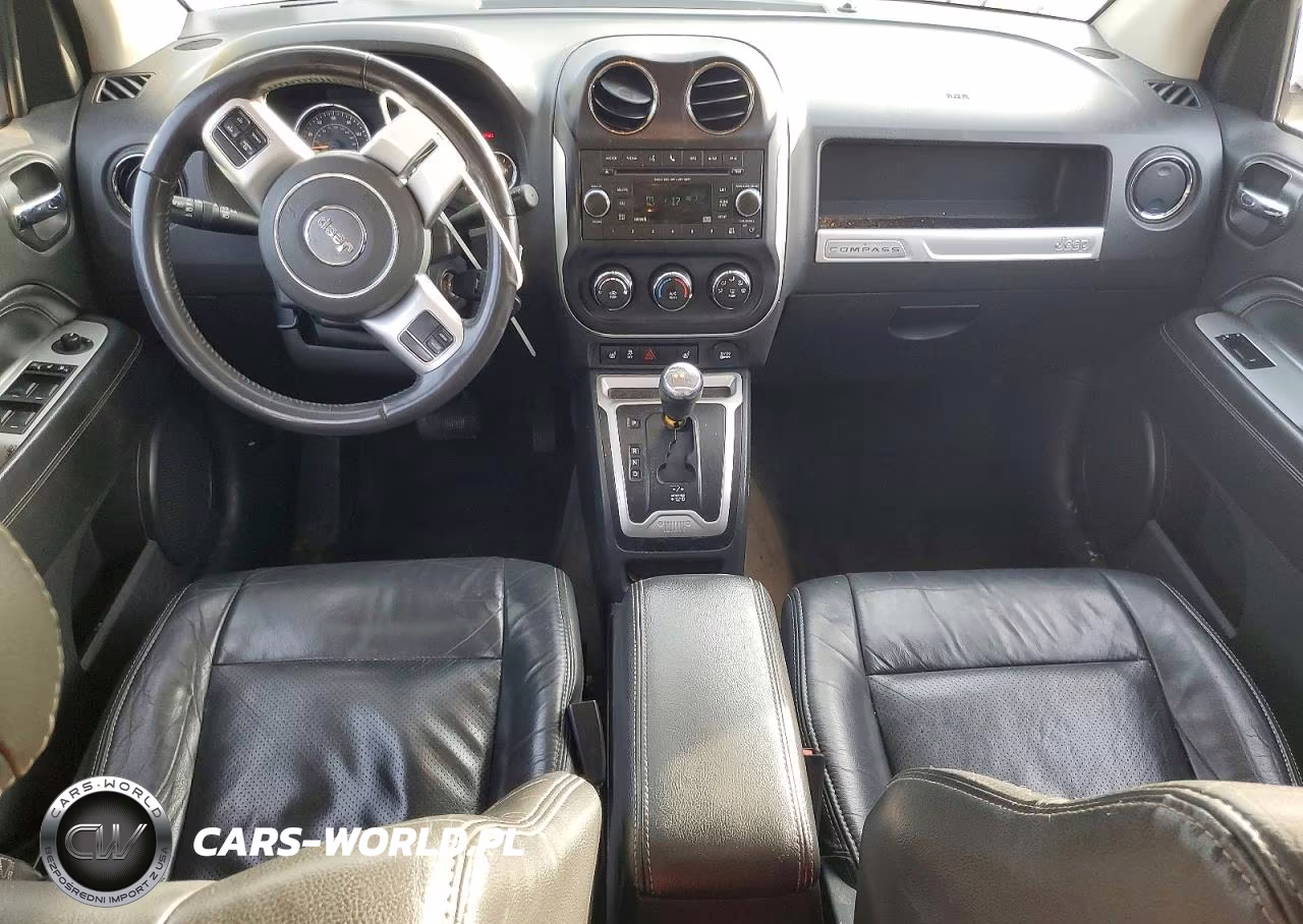 2017 Jeep Compass Latitude VIN:1C4NJDEB3HD129374 - 8