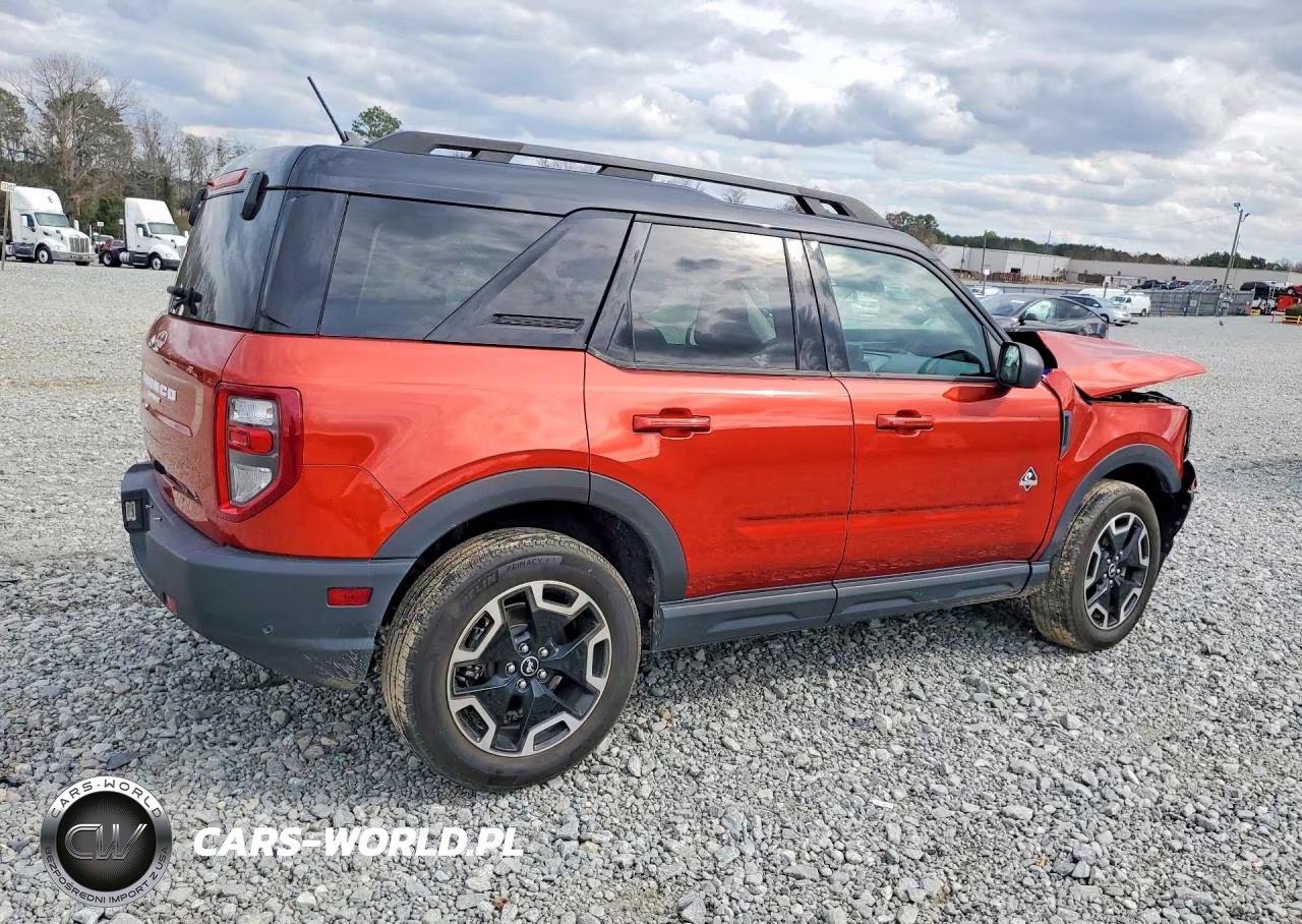 2024 Ford Bronco Sport Outer Banks VIN:3FMCR9C6XRRE22650 - 3