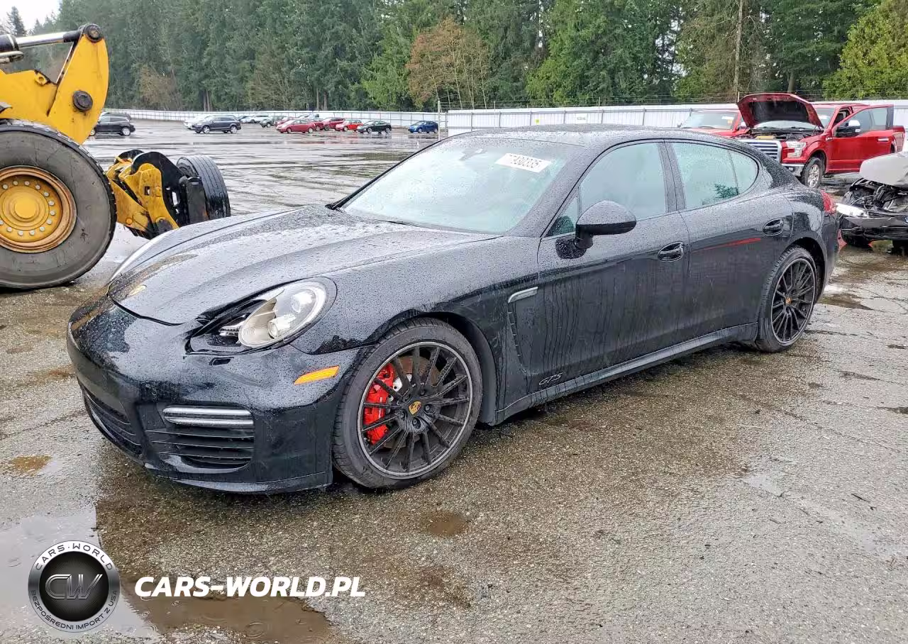 2015 Porsche Panamera Gts