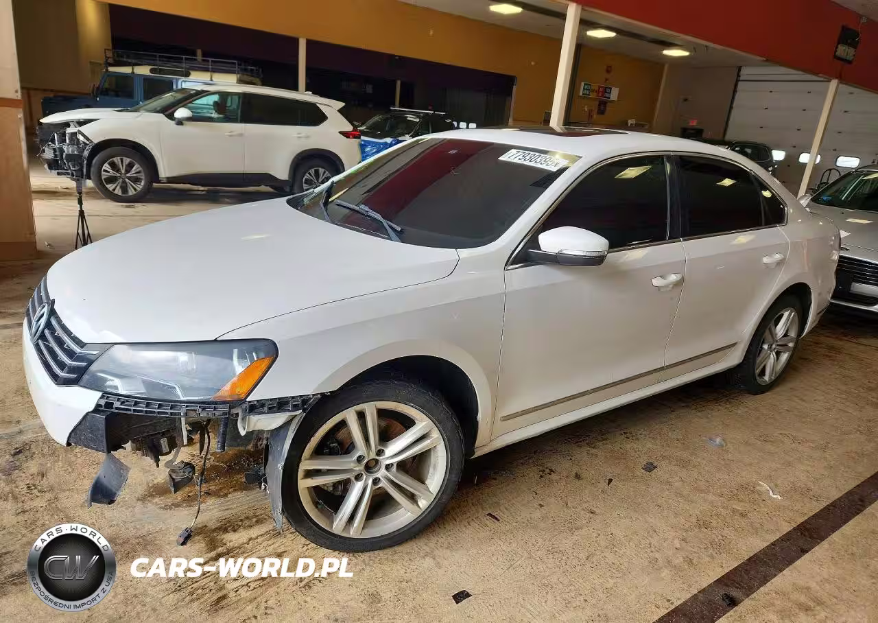 2013 Volkswagen Passat Sel