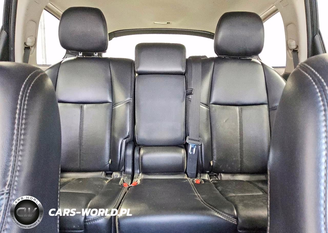 2019 Nissan Pathfinder Sl VIN:5N1DR2MN1KC643723 - 10