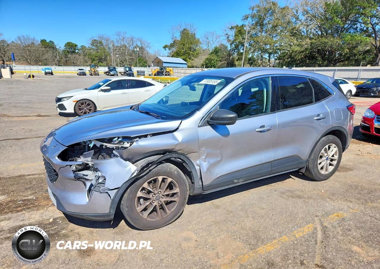 2022 Ford Escape Se