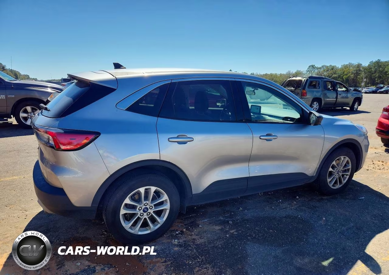 2022 Ford Escape Se VIN:1FMCU0G60NUB88672 - 3
