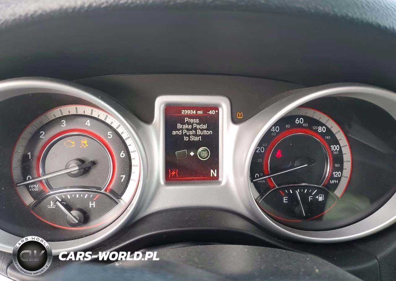 2018 Dodge Journey Se VIN:3C4PDCAB2JT429696 - 9
