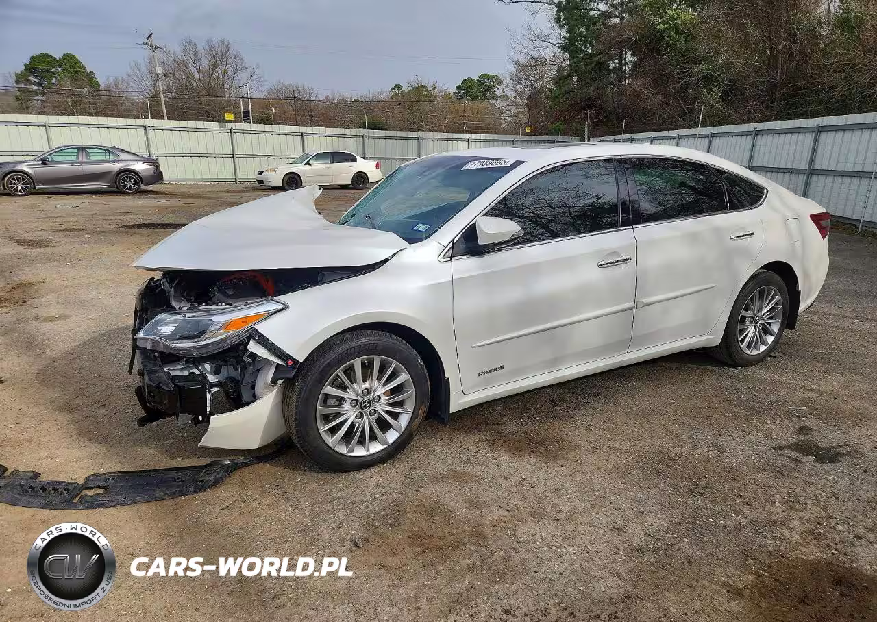 2018 Toyota Avalon Hybrid Limited