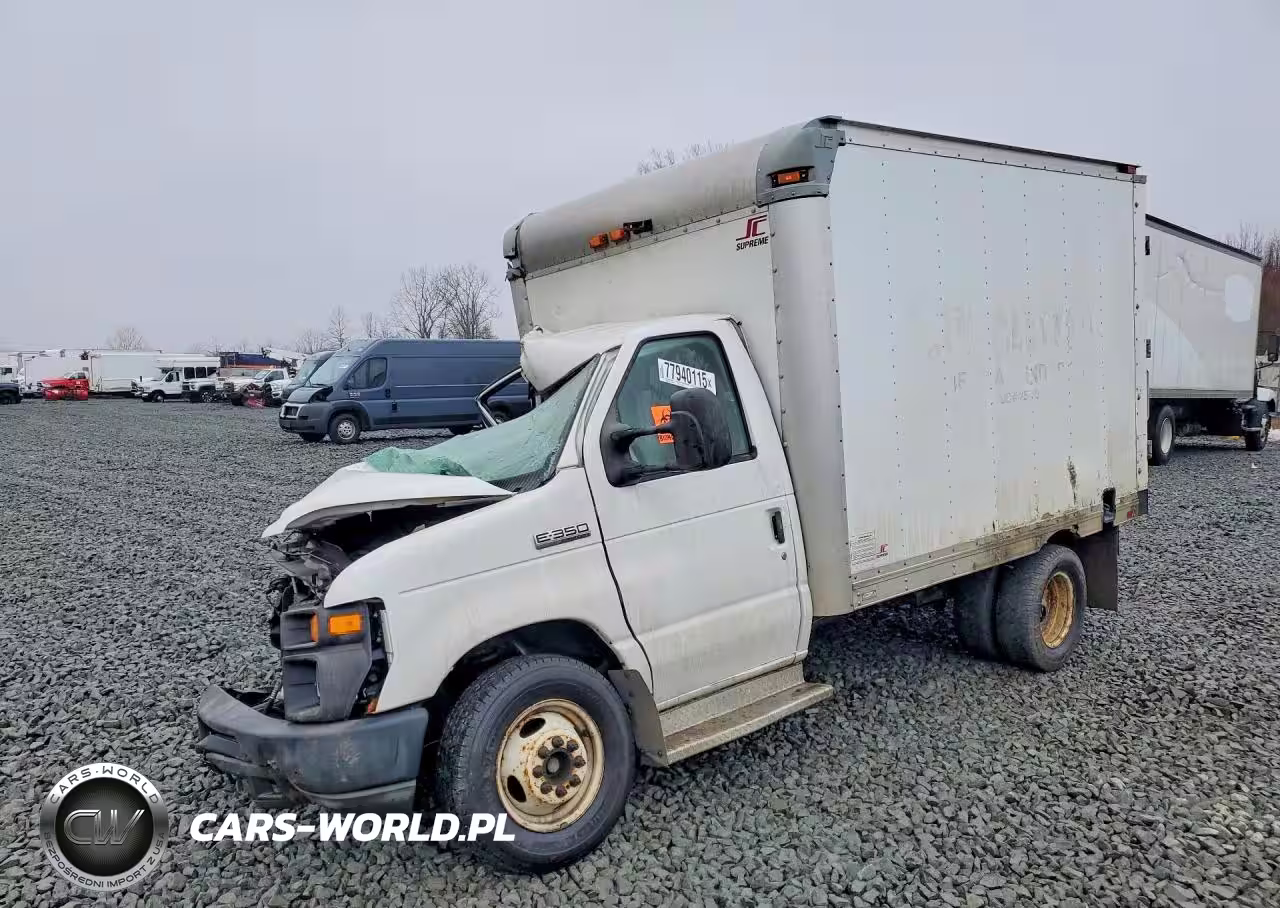 2012 Ford E350 Box Truck