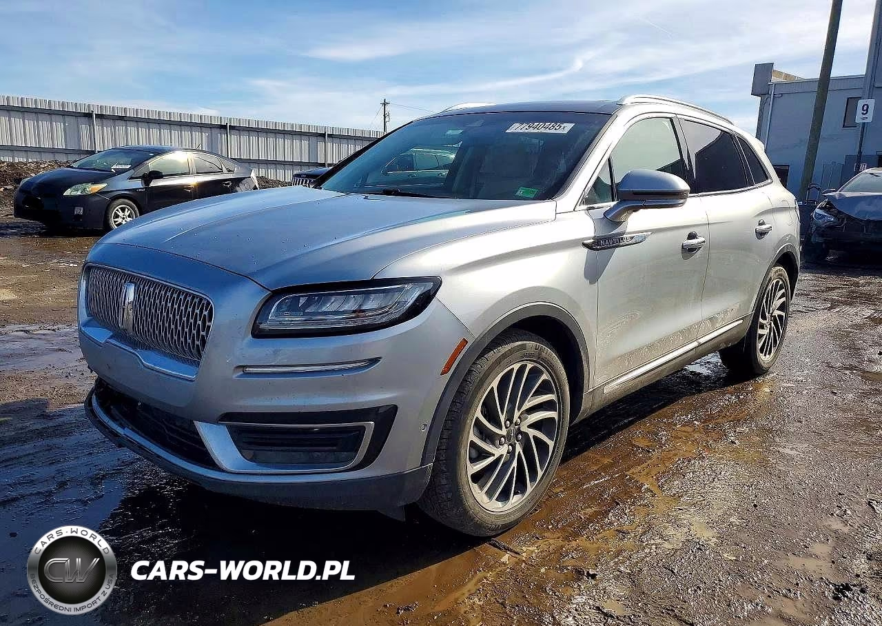 2020 Lincoln Nautilus Reserve