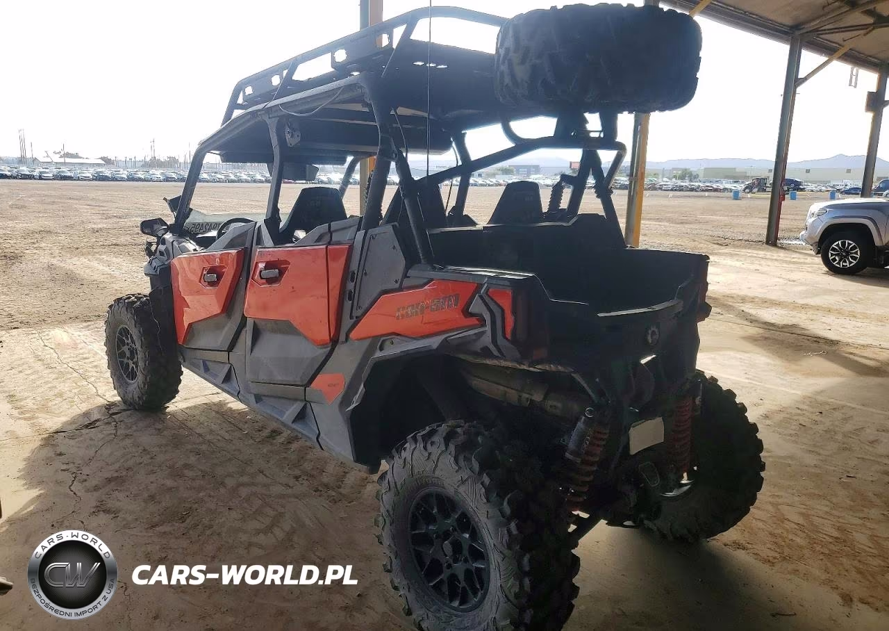 2020 Can-Am Maverick Sports Utility Vehicle VIN:3JB1BAX4XLK001041 - 3