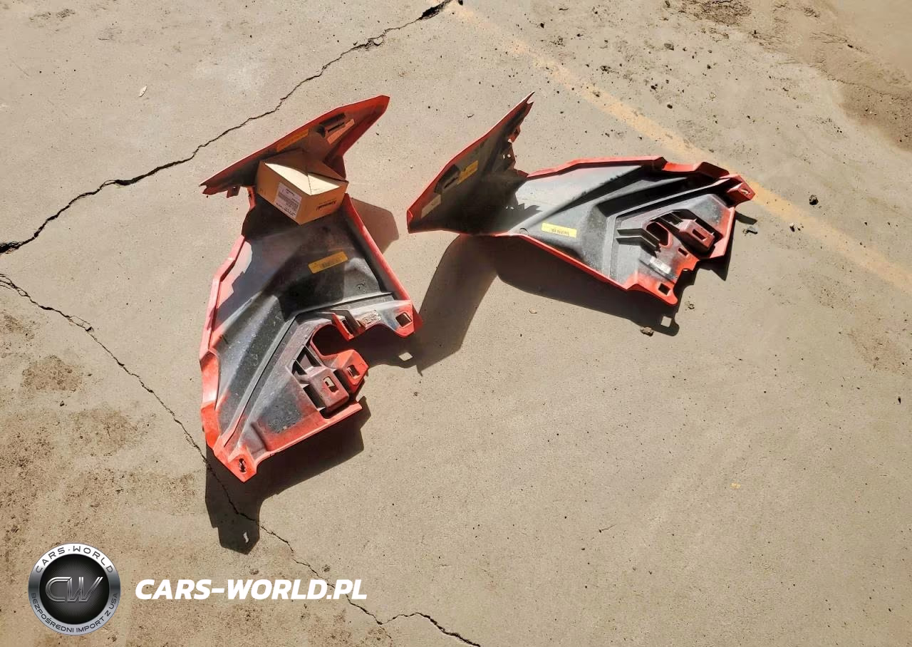 2020 Can-Am Maverick Sports Utility Vehicle VIN:3JB1BAX4XLK001041 - 9