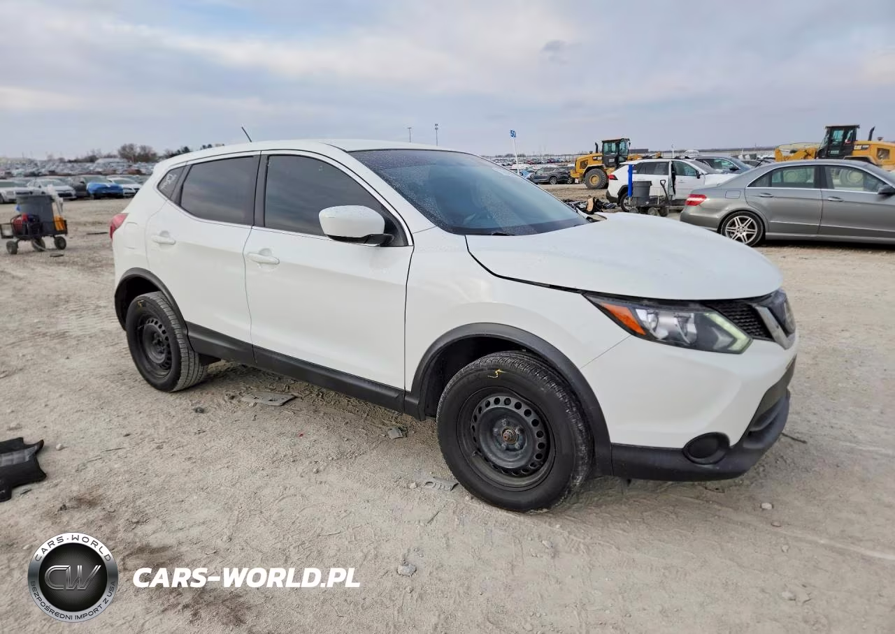 2019 Nissan Rogue Sport S VIN:JN1BJ1CP1KW228810 - 4