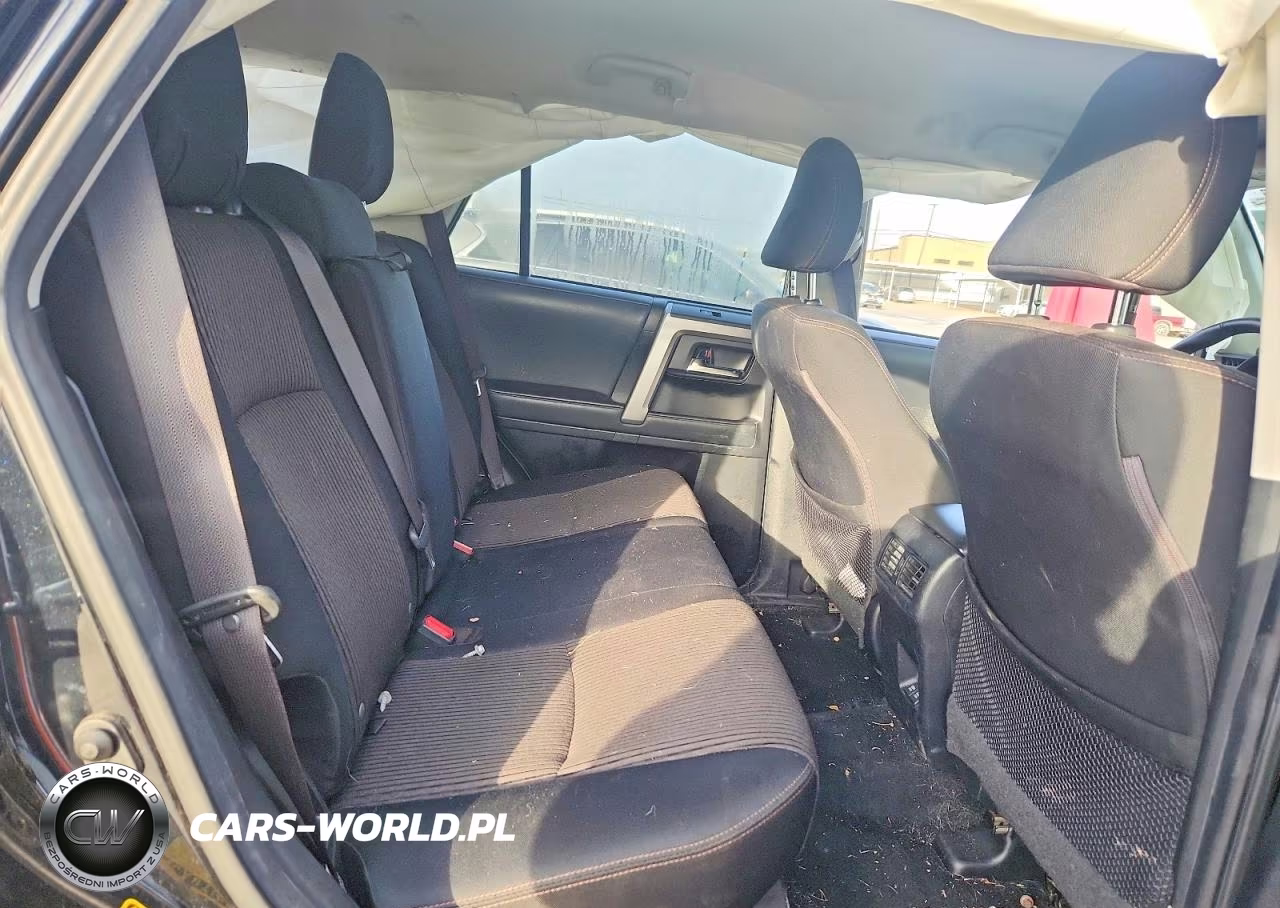 2021 Toyota 4Runner Trail Edition VIN:JTEBU5JR1M5924443 - 11