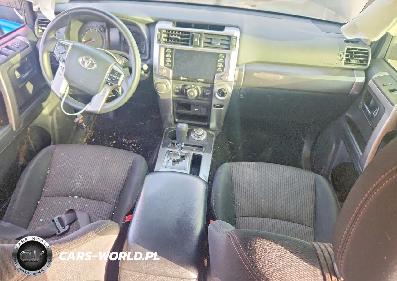 2021 Toyota 4Runner Trail Edition VIN:JTEBU5JR1M5924443 - 8