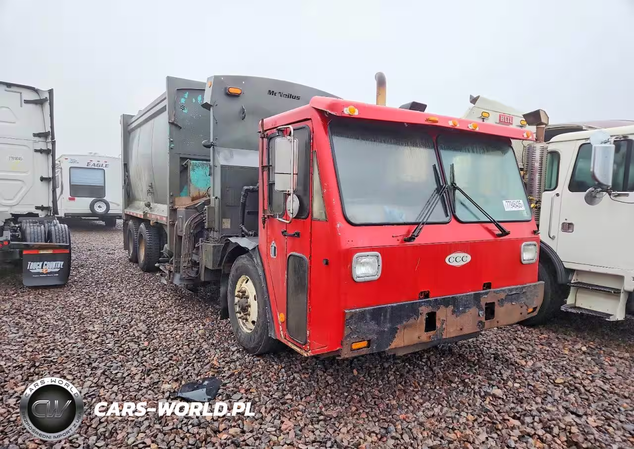2006 Cadillac Refuse Truck