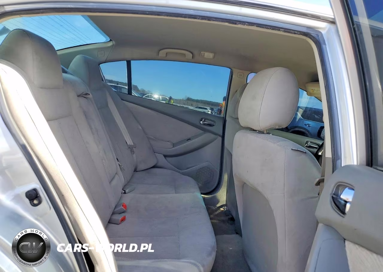 2011 Nissan Altima Base VIN:1N4AL2AP6BN497425 - 10