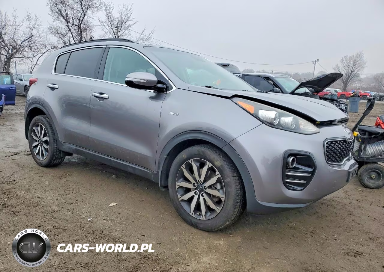 2018 Kia Sportage Ex VIN:KNDPNCAC4J7400226 - 4