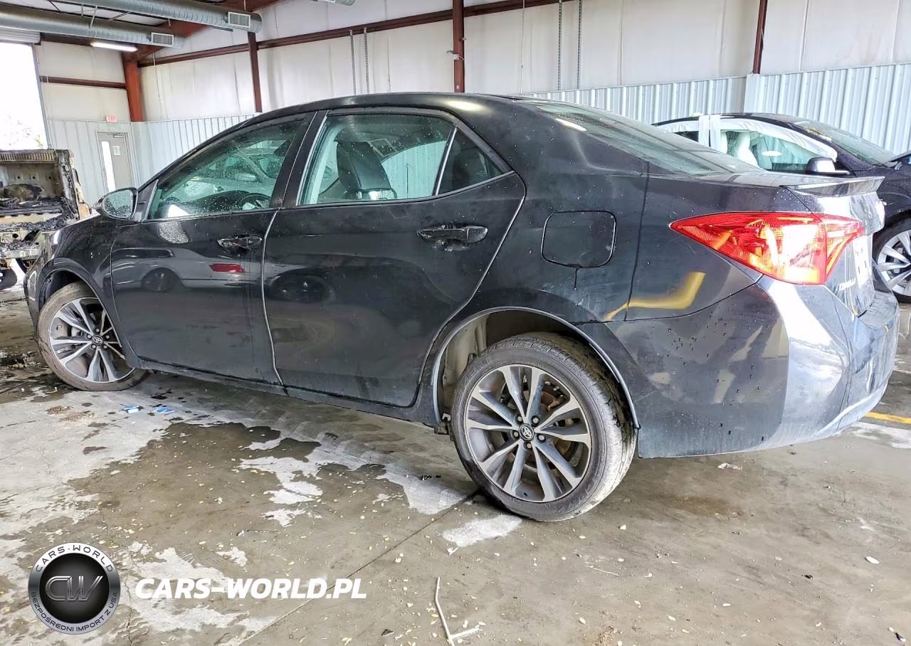 2017 Toyota Corolla Se VIN:5YFBURHE8HP632652 - 2