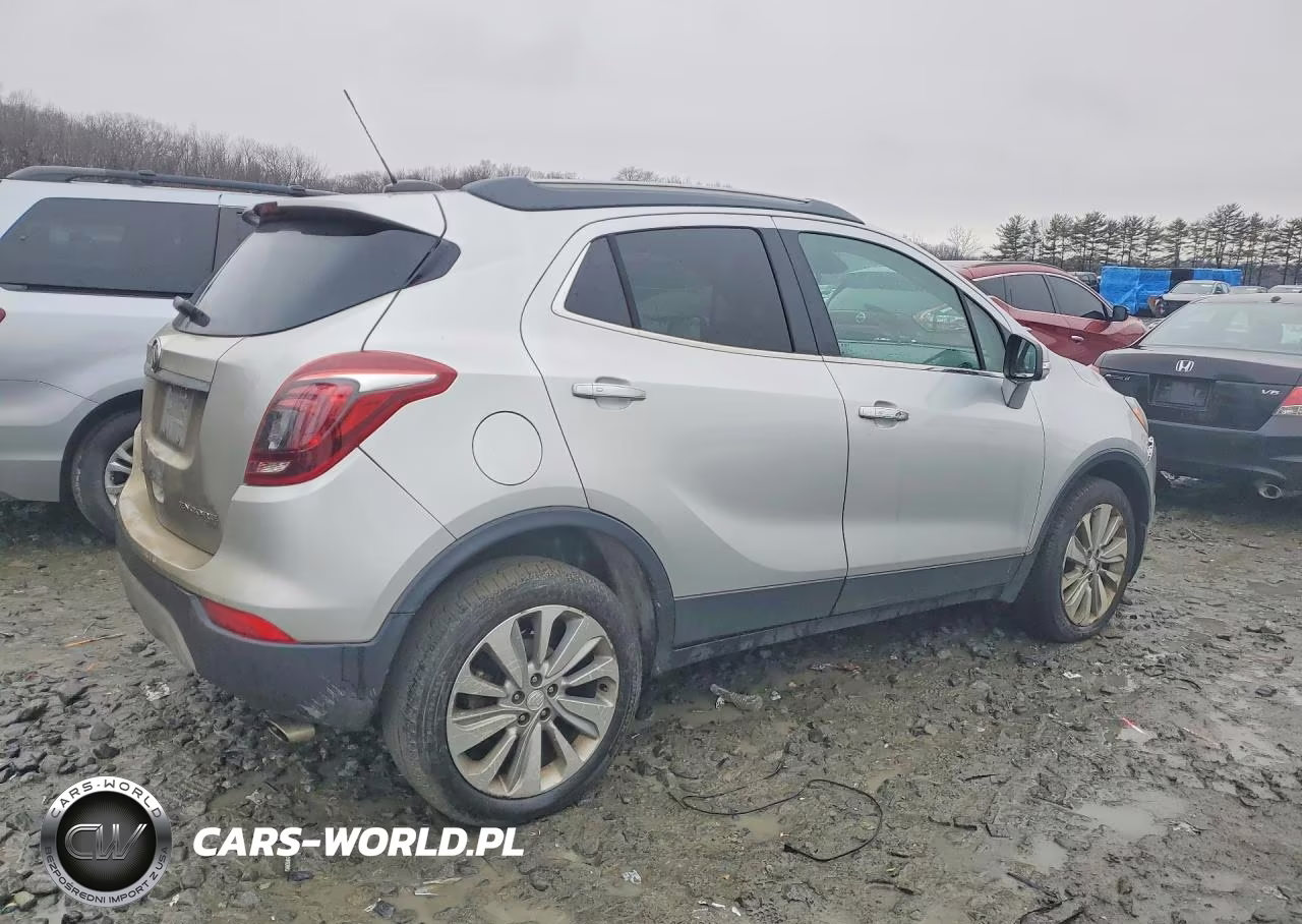 2018 Buick Encore VIN:KL4CJESB6JB573989 - 3