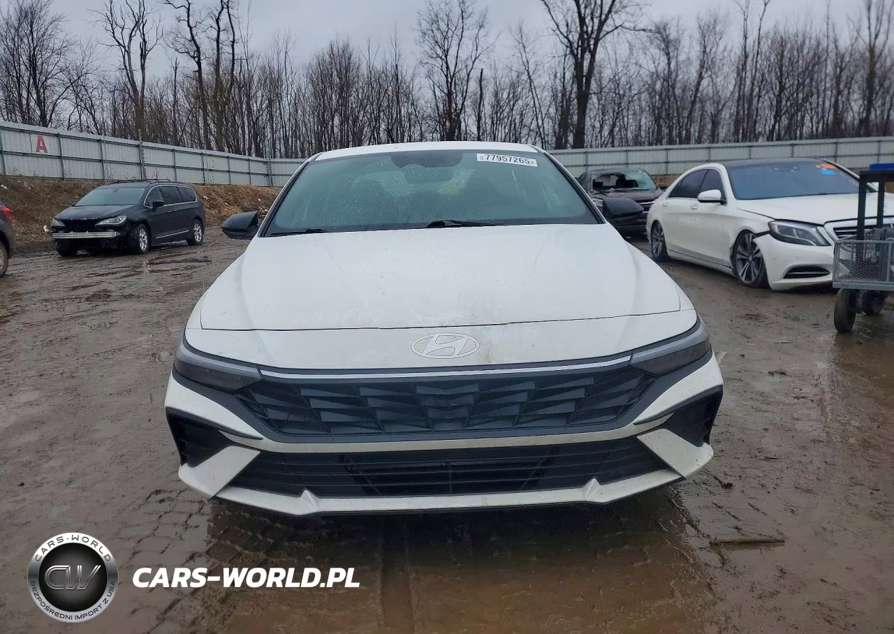 2025 Hyundai Elantra Sel Sport VIN:KMHLM4DG4SU068826 - 5