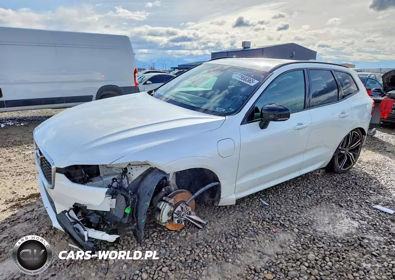 2020 Volvo Xc60 T8 R-Design