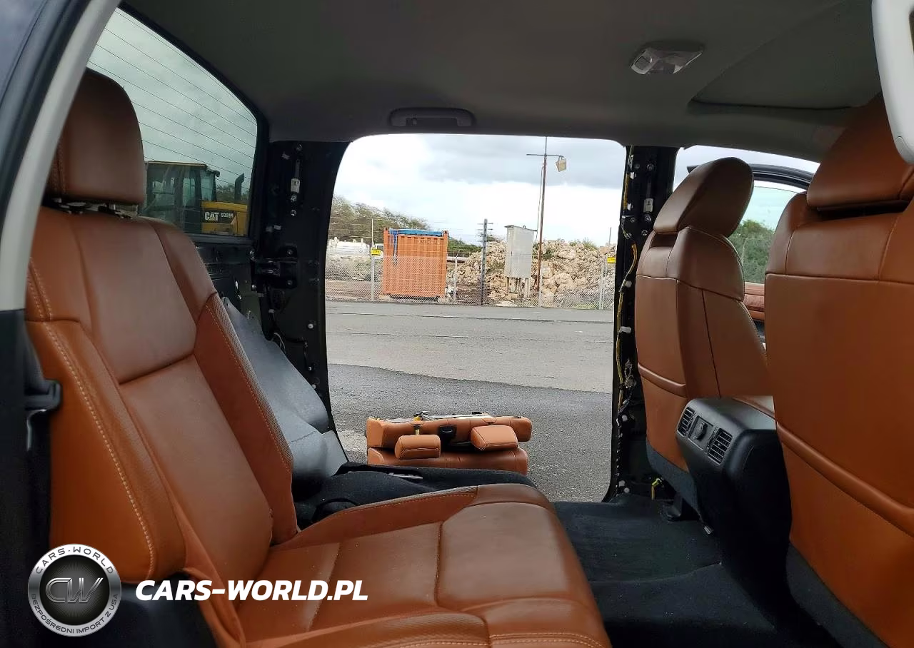 2016 Toyota Tundra Crewmax 1794 VIN:5TFAY5F11GX577549 - 10