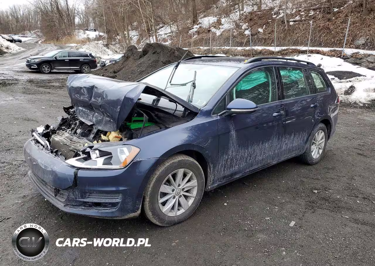 2017 Volkswagen Golf Sportwagen S