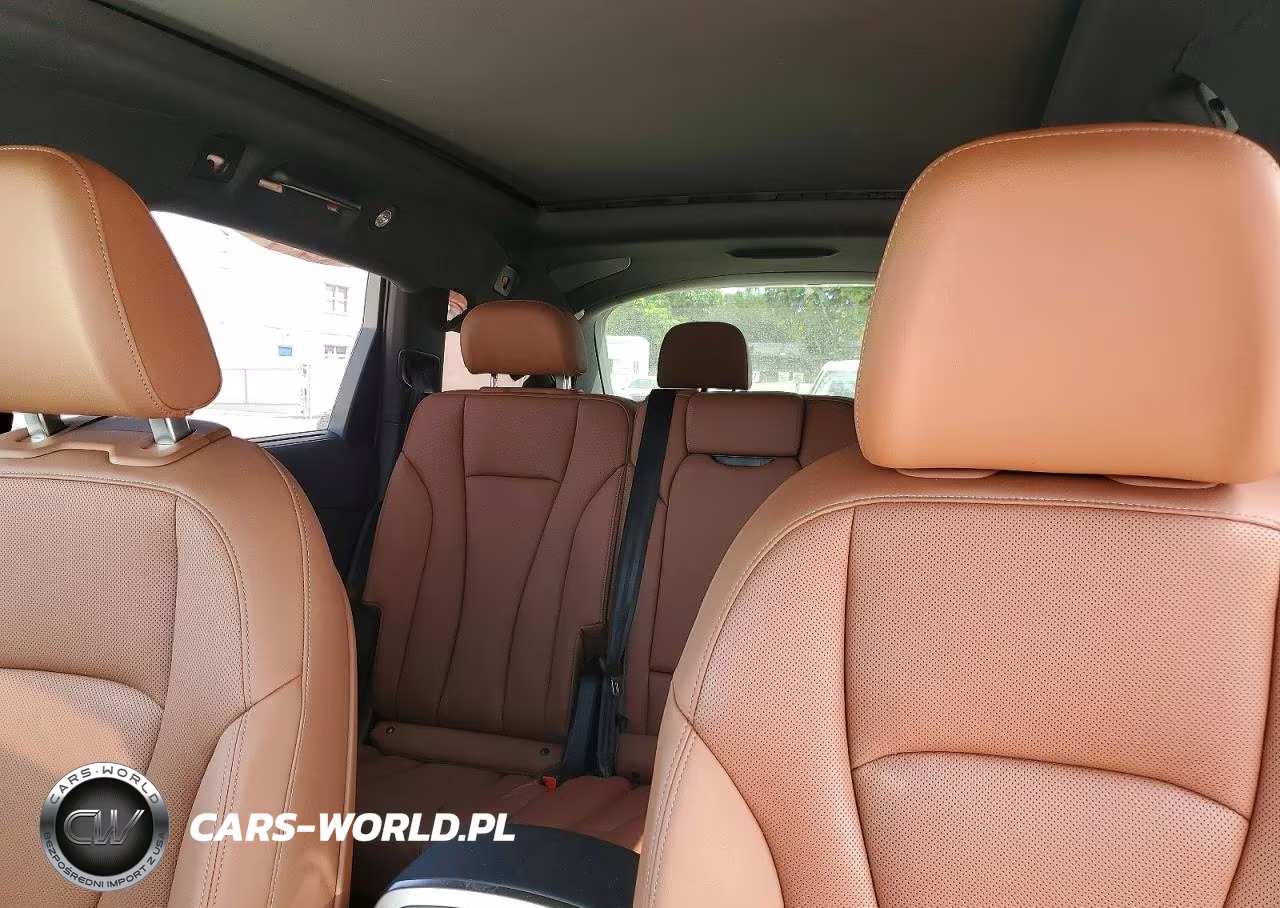 2025 Audi Q7 Premium Plus VIN:WA1LCBF78SD021852 - 10
