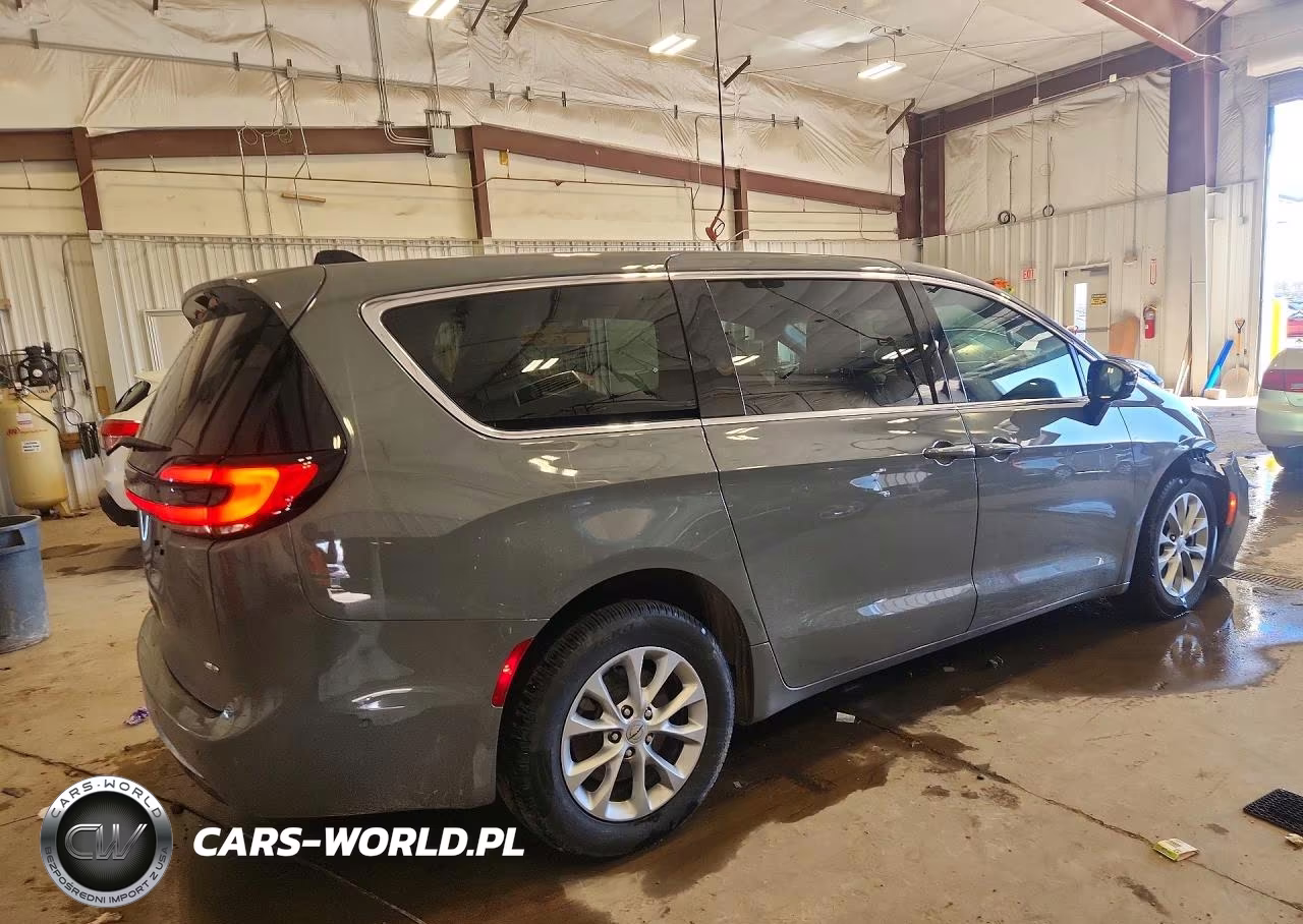 2025 Chrysler Pacifica Select VIN:2C4RC3BG1SR507914 - 3