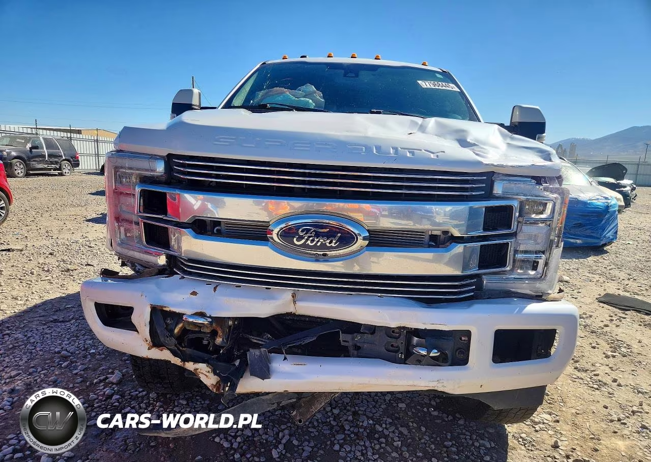 2018 Ford F350 Super Duty VIN:1FT8W3BT6JEB51181 - 5