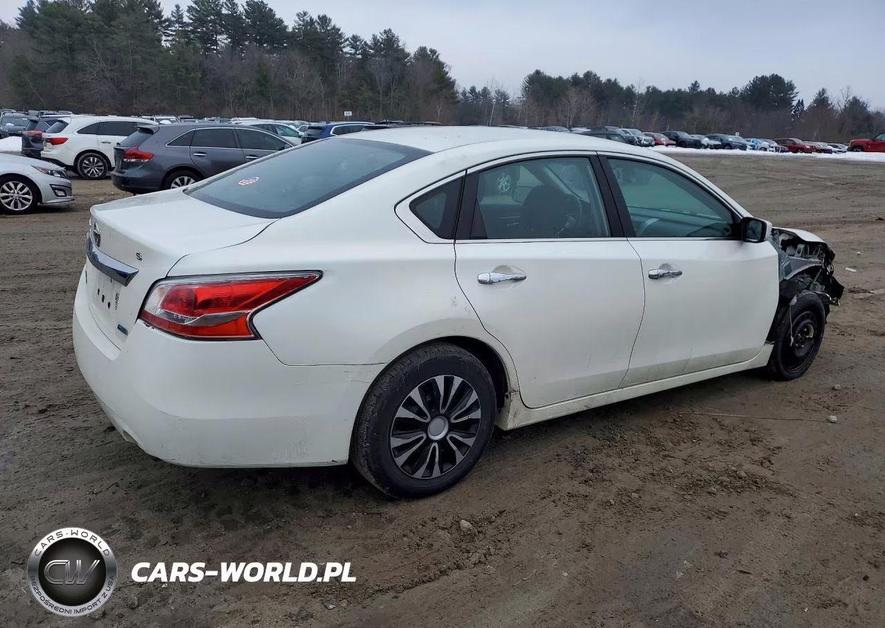 2014 Nissan Altima 2.5 VIN:1N4AL3AP0EC405716 - 3