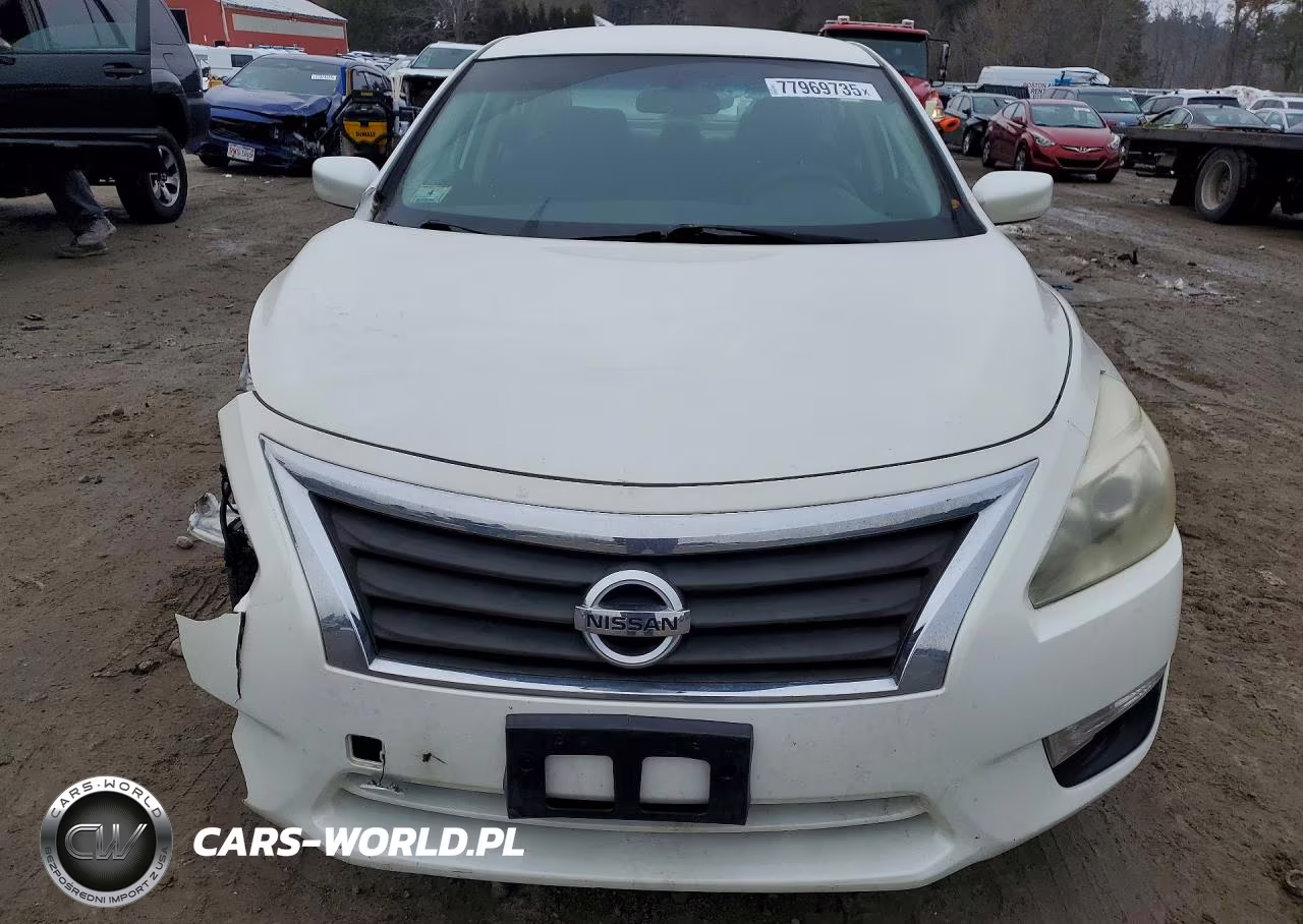 2014 Nissan Altima 2.5 VIN:1N4AL3AP0EC405716 - 5