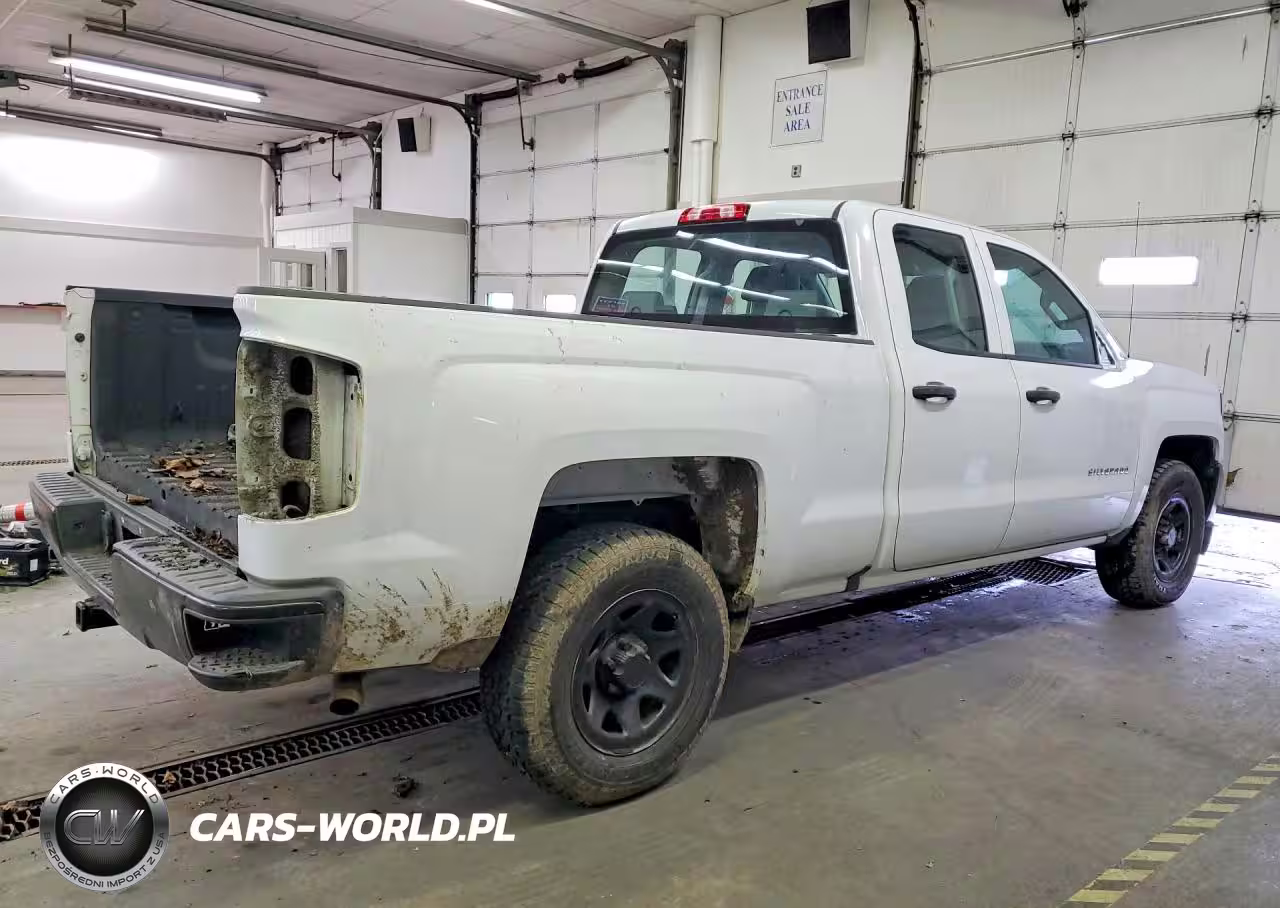 2017 Chevrolet Silverado C1500 VIN:1GCRCNEC9HZ238533 - 3