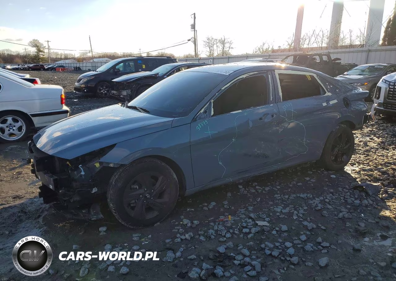 2023 Hyundai Elantra Sel VIN:KMHLM4AG3PU377103 - 1