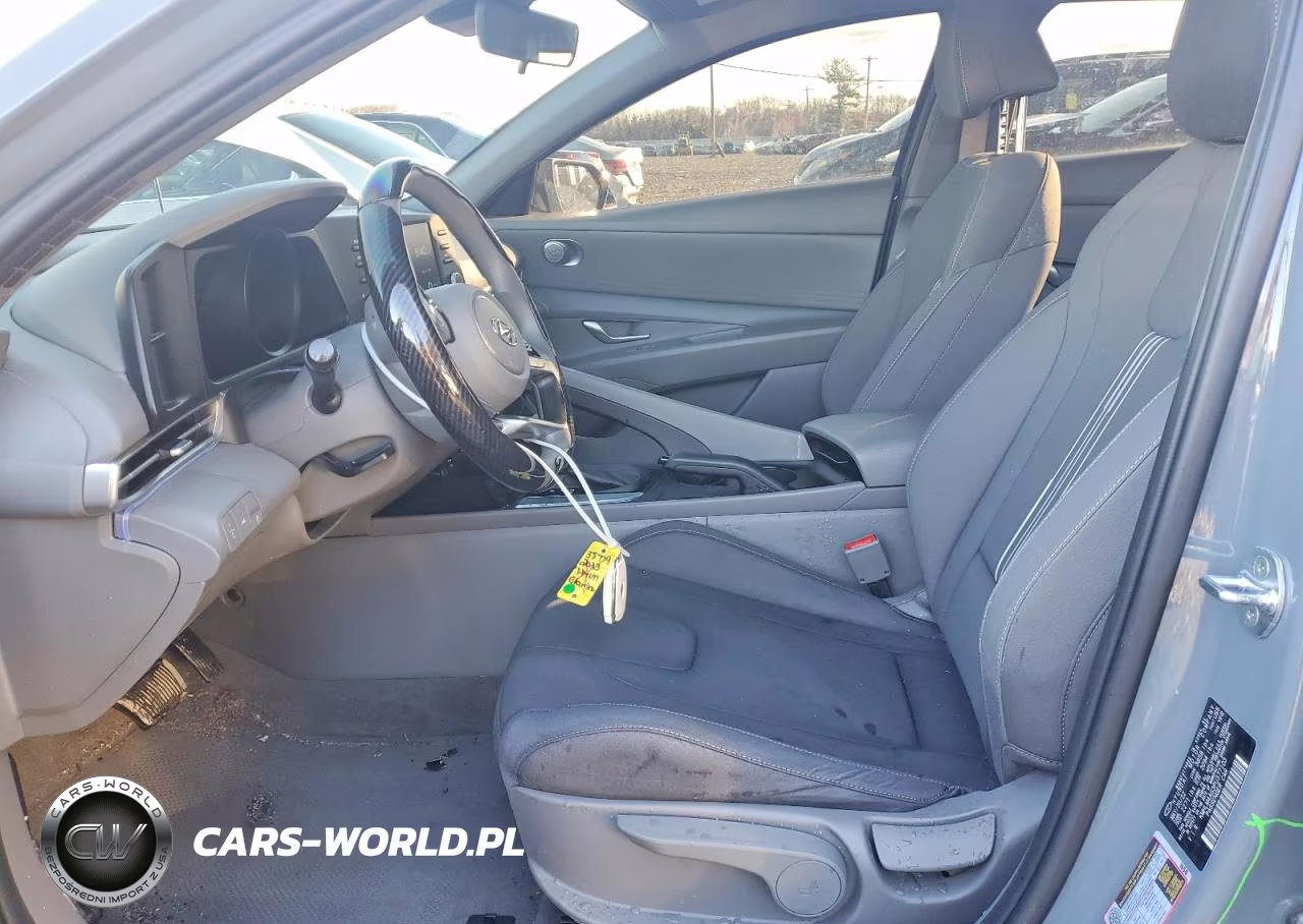 2023 Hyundai Elantra Sel VIN:KMHLM4AG3PU377103 - 7