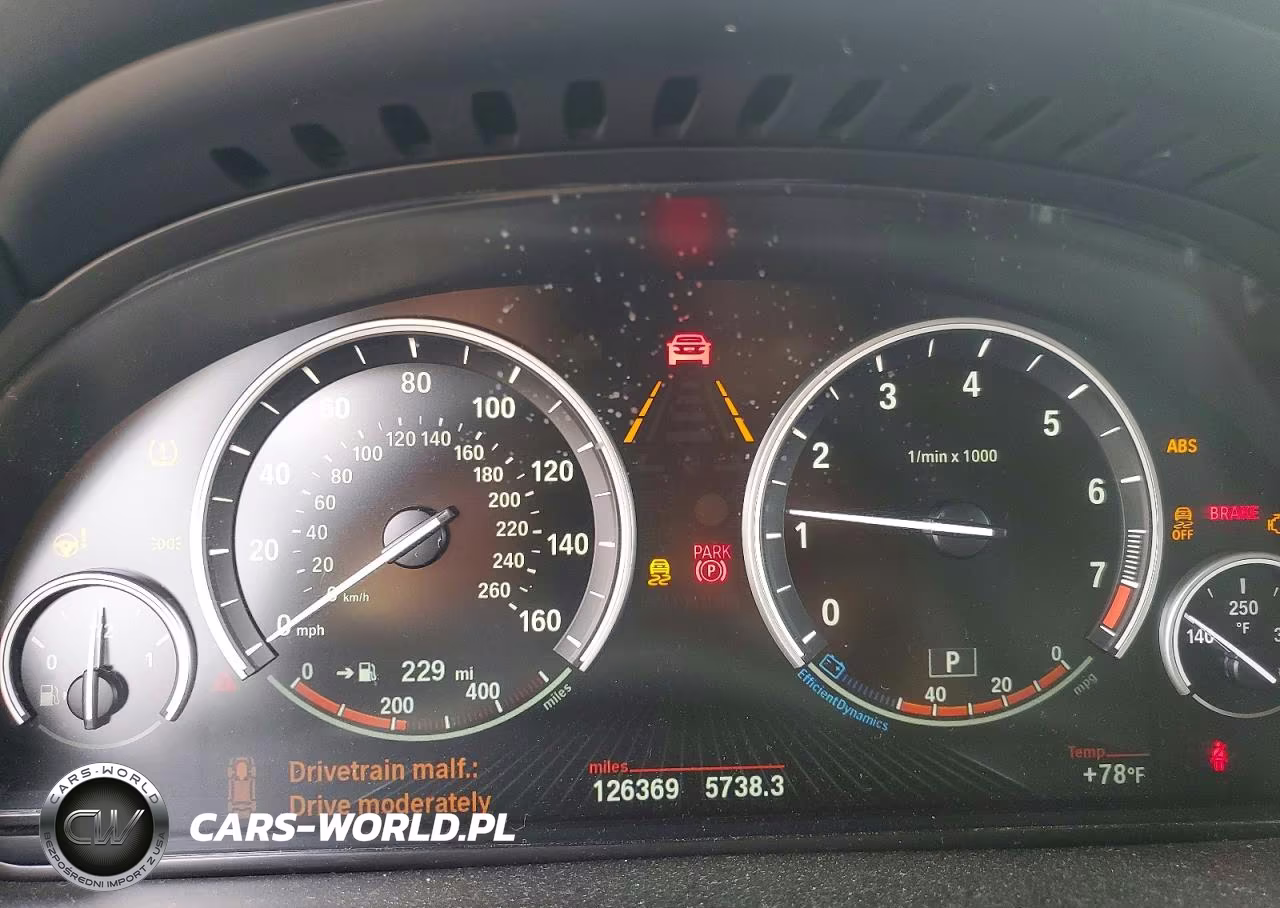 2015 BMW X5 Sdrive35I VIN:5UXKR2C51F0H38062 - 9