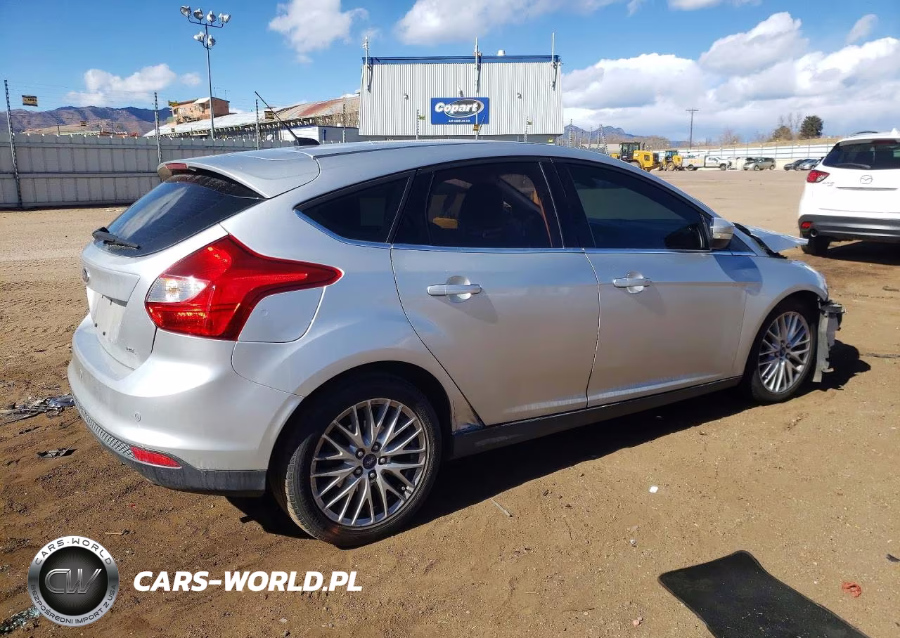 2012 Ford Focus Sel VIN:1FAHP3M25CL348705 - 3
